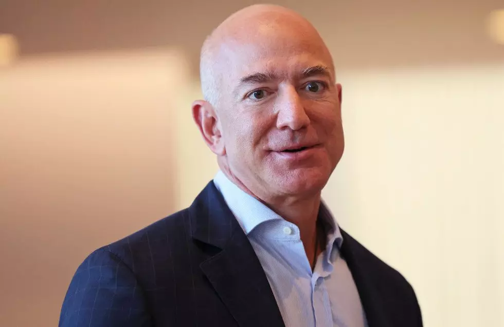 Jeff Bezos Buys Third Mansion on Florida’s ‘Billionaire Bunker’ Island