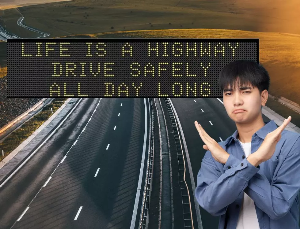 Iowa Rejects Boring New National Road Sign Rule