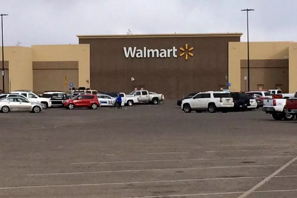 Iowa Walmart Stores Plan To Hire Over 2,000 Employees